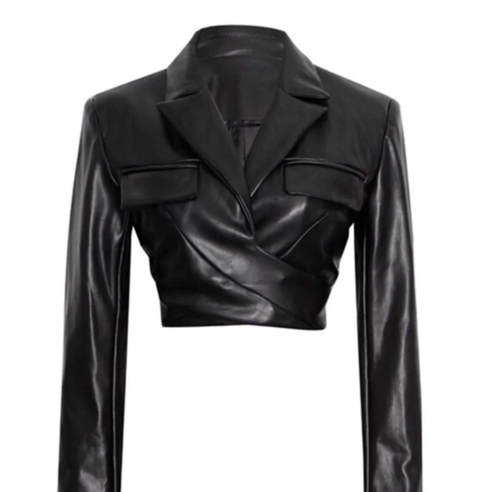 AKIRA Trendy Cropped Leather Style Jacket